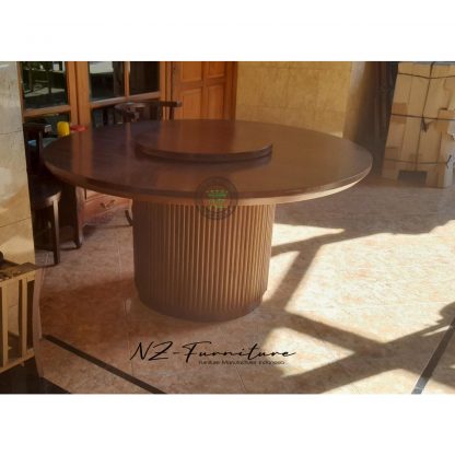 Round Dining Table With Swivel Food Place